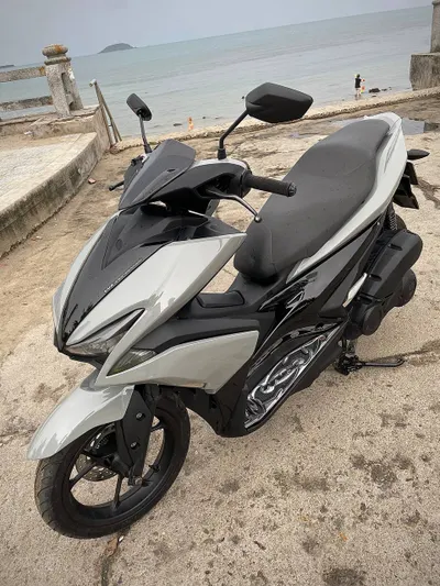 Продам Yamaha NVX 155 (2017 год)