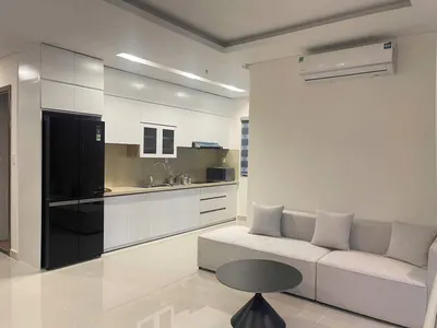Угловая квартира в аренду в Виньдиэм Чунг, Нячанг – 85м², 2 спальни, 2 ванные, 3 балкона, полностью меблирована – 20млн VND/месяц