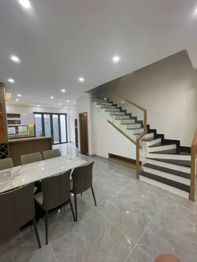 Nhà cho thuê tại My Gia The Capella – 3 phòng ngủ – 270 m² – 27 triệu VND/tháng