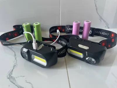 Bán Đèn Pha LED Trước Đầu Với Pin