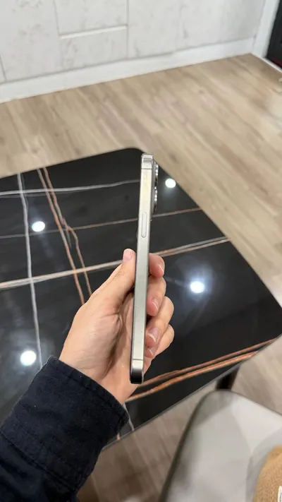 Продам iPhone 15 Pro Max 256GB