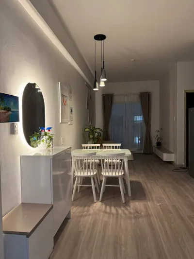 Căn hộ 2 phòng ngủ cho thuê tại khu phức hợp Hoàng Quân, tòa A2, Bắc Nha Trang – 60m², đầy đủ nội thất – 15 triệu VND/tháng