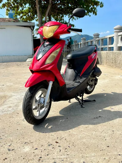 出售 Kymco Candy 50cc 2011 年款踏板车 – 状态极佳 – 台湾制造 – 920 万越南盾