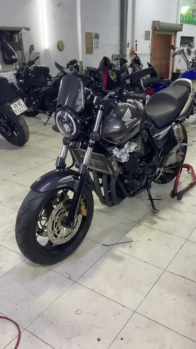 혼다 CB 400 SF 2007 – 완벽한 상태 – 8500만 VND