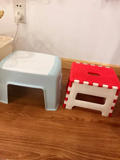Miscellaneous Items for Sale (Fan, Chairs, Supplies, Sports Gear)