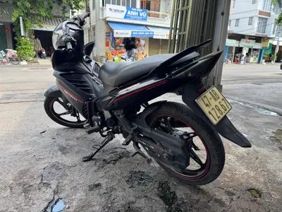 Скутер Yamaha Exciter 2018 года, 50 куб. см – 9 млн ₽, модифицированный двигатель, отличные характеристики