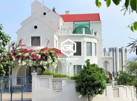 Luxury Villa for Rent in North Nha Trang - 7 Bedrooms, Pool