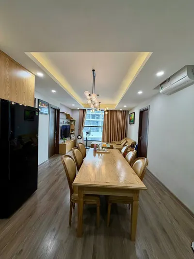 Căn Hộ 3 Phòng Ngủ, 2 Phòng Tắm ở Tòa Nhà HUD – Trung Tâm Thành Phố – 25 Triệu Đồng/Tháng