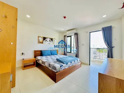 Updated 2-Bedroom Apartment with Private Balcony on 23/10 Street, Nha Trang – 8 Million VND/Month – Available from July 1