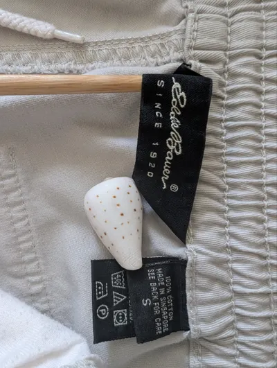 Eddie Bauer Wide Pants (Size S) – Made in Singapore – 450 VND