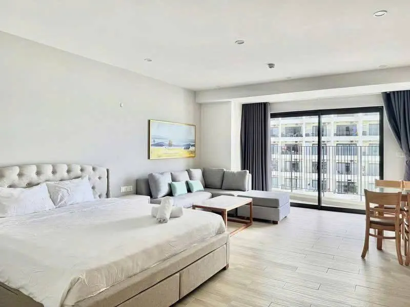 Studio for Rent at Gold Coast Nha Trang – South Tower – High Floor – Fully Furnished – 15M VND/Month — 3/5
