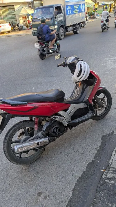 Yamaha Nouvo Scooter for Sale – 6 Million VND – Fully Operational with Mechanical Details