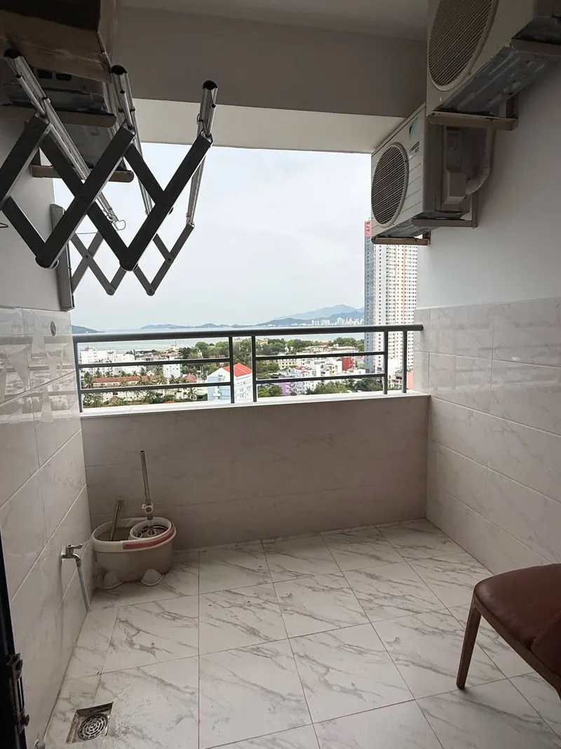 Corner 2-Bedroom Apartment on 21st Floor at Oceanus with Sea View — 3/7