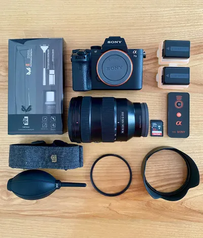 Máy Ảnh Sony A7M2 Không Gương + Ống Kính Sony FE 24-105mm F4 G OSS
