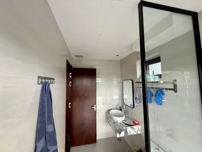 Căn Penthouse cho Thuê ở Phước Hải, Nha Trang Phía Tây – 50m², 1 Phòng Ngủ, Nội Thất Đầy Đủ, Sân Vườn Rộng – 12 Triệu VND/Tháng