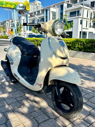 HAELIMFI 50cc 스쿠터(2017년 12월) – 최상의 상태, 운전면허 불필요, 850만 동