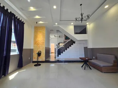北芽庄出租房屋 – 300平方米 – 4卧室、4卫生间 – 每月3000万越南盾