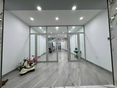 Nhà cho thuê tại Nha Trang phía Nam – 3 phòng ngủ – 300m² với terase mái – 22 triệu VND/tháng