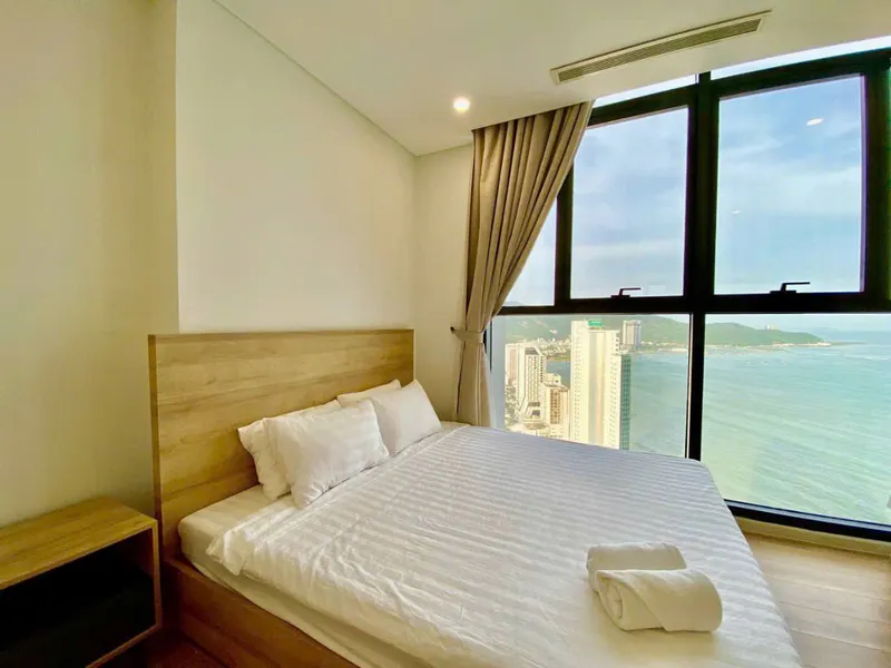 2침실 아파트 임차료 – Scenia Bay, 냐짱 북쪽 – 25.5백만 VND/월 – 2026년 7월 6일부터 — 3/6