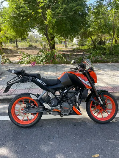 Bán mô tô KTM Duke 200