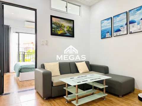 2-Bedroom Apartment with Large Balcony – Vinh Diem Trung – 9.5 Million VND/Month