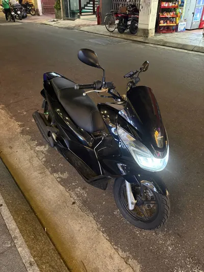 Honda PCX 125 - 27,5 млн ₫ / Обмен рассматривается