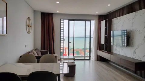 Luxury Marina Suite Apartment - 2 Bedroom, 2 Bathroom, Sea View