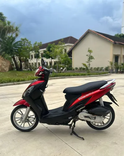 Kymco Candy HI 50 Скутер на продажу - 50cc, 2014, Не требуется прав