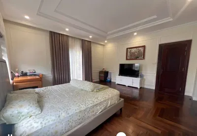 Biệt thự 5 phòng ngủ cho thuê tại An Vien, phía nam Nha Trang
