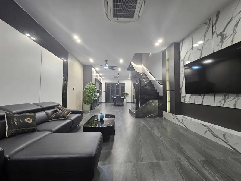 3-Bedroom House with Pool in Mỹ Gia for Rent — 6/8