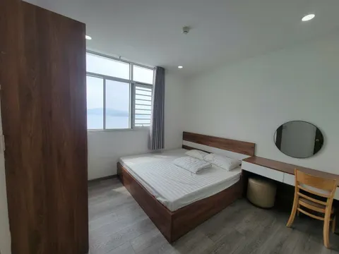 2침실, 2욕실 아파트 임차 – 월 1225만 VND 이상 – 해변 전망 및 발코니 포함