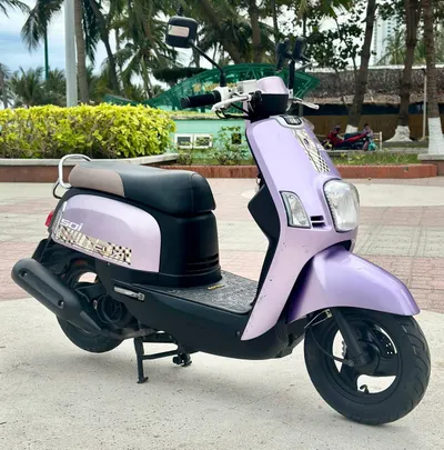 Cho thuê xe tay ga Cuxi 50cc – 220K đồng/ngày hoặc 150K đồng/ngày (từ 7 ngày)