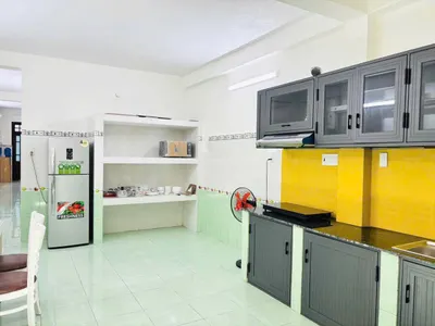 Nhà cho thuê ở Phía Bắc Nha Trang – 180 m² – 800m từ bãi biển – 15 triệu VND/tháng