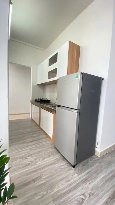 Hoang Quan 아파트 2침실 – 55m² – 해안 전망 – 냐짱 북쪽 – 900만 동/월