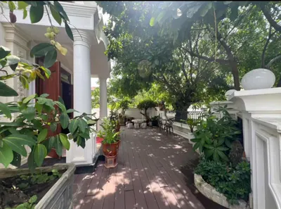 Biệt thự 5 phòng ngủ cho thuê tại An Vien, phía nam Nha Trang