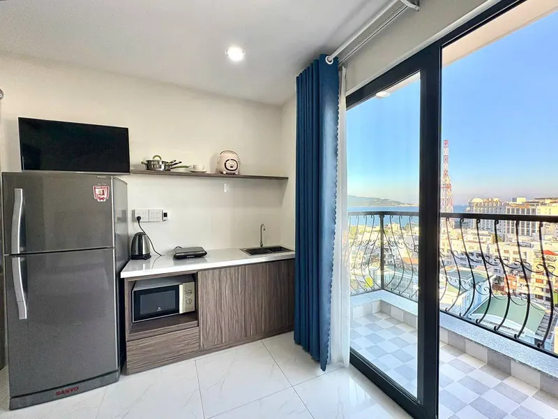 Studio Apartment for Rent Near Đầm Market – Fully Furnished – 7.5M VND/Month — 2/5