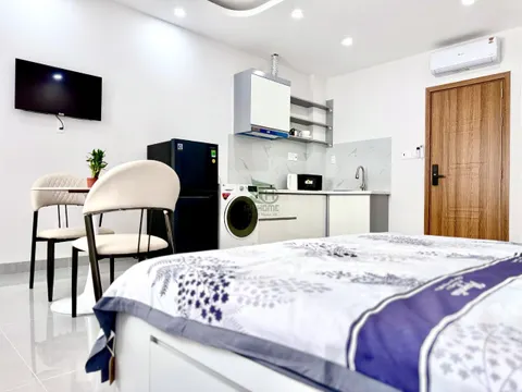 New Studio Apartment with Window in Phước Long - 30 m²