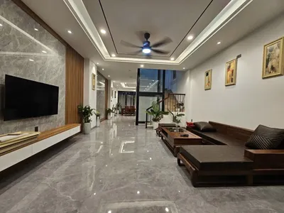 My Gia西部岘港4卧室房屋出租 - 270平方米，配备齐全
