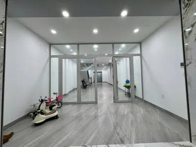 南芽庄出租房屋 – 每月2200万越南盾
