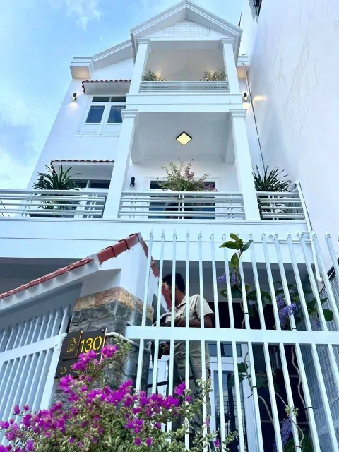 4-Bedroom, 3-Bathroom House for Rent in North Nha Trang