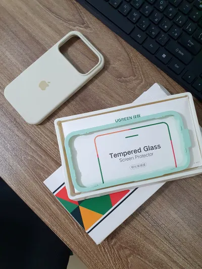 iPhone 17 Pro 스타터 팩 + DisplayPort 케이블