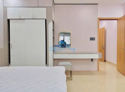 푸억롱 지역 1실 침실 아파트 월세 – 800만 동/월
