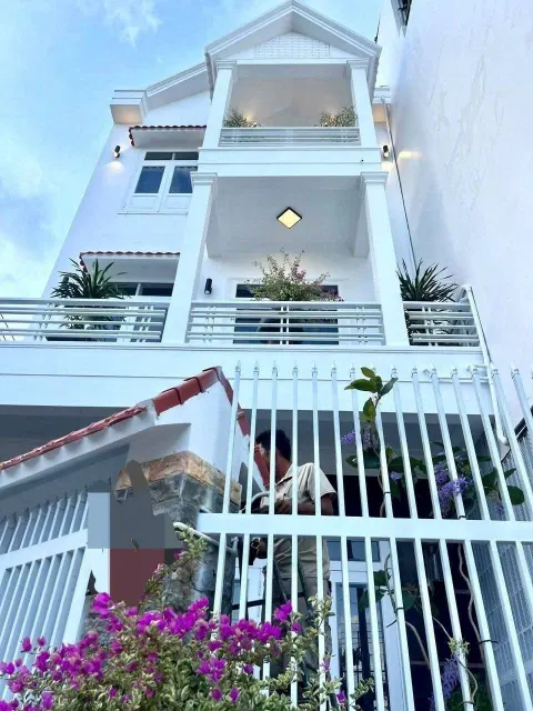 House for Rent in North Nha Trang – 300m² – 4 Bedrooms, 4 Bathrooms – 30M VND/Month