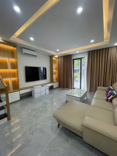 Nhà cho thuê tại My Gia The Capella – 3 phòng ngủ – 270 m² – 27 triệu VND/tháng