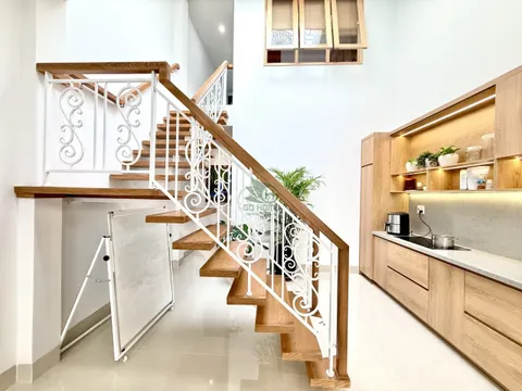 Cho thuê nhà 2 phòng ngủ với sân vườn ở Phước Long – 20 triệu đồng/tháng