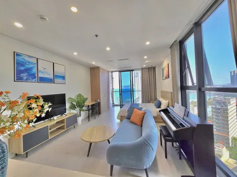 1-Bedroom Apartment for Rent in SCENIA BAY - Middle Floor with Sea View