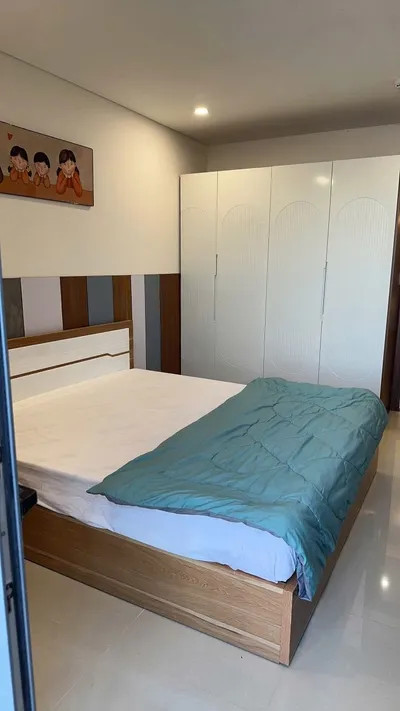 VCN 푸옥롱 70㎡ 아파트 임차 – 2침실, 완전 가구 완비