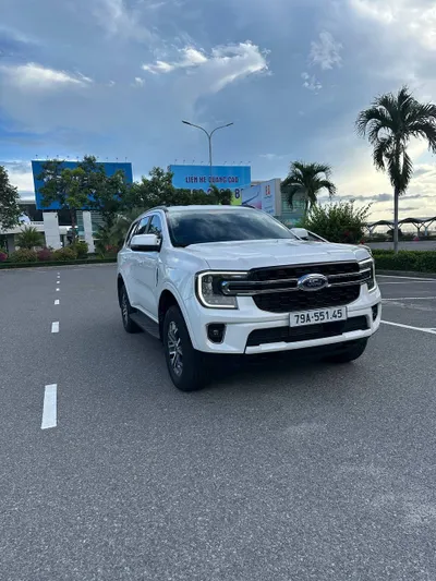 Трансфер из аэропорта и междугородние поездки - Heycar Nha Trang