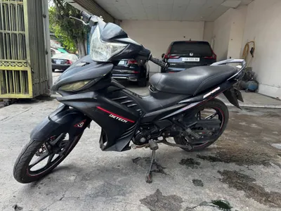 Скутер Yamaha Exciter 2018 года, 50 куб. см – 9 млн ₽, модифицированный двигатель, отличные характеристики