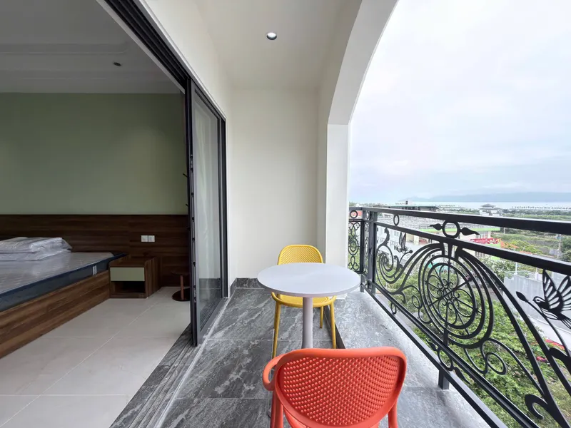 岘港北部新工作室公寓，带阳台（Hòn Xện）—— 900万越南盾/月 — 5/9